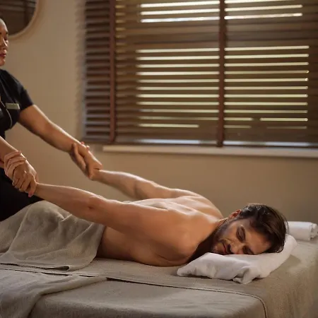 Arka Medical ホテル 4*