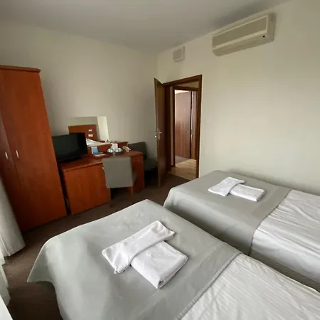 Arka Medical Hotel
